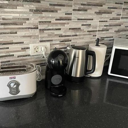 Stunning Lovely Flat With Pool And Strong Wi-Fi, 31 阿罗纳 外观 照片